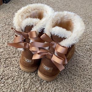 UGG Boots with Bows Size 8